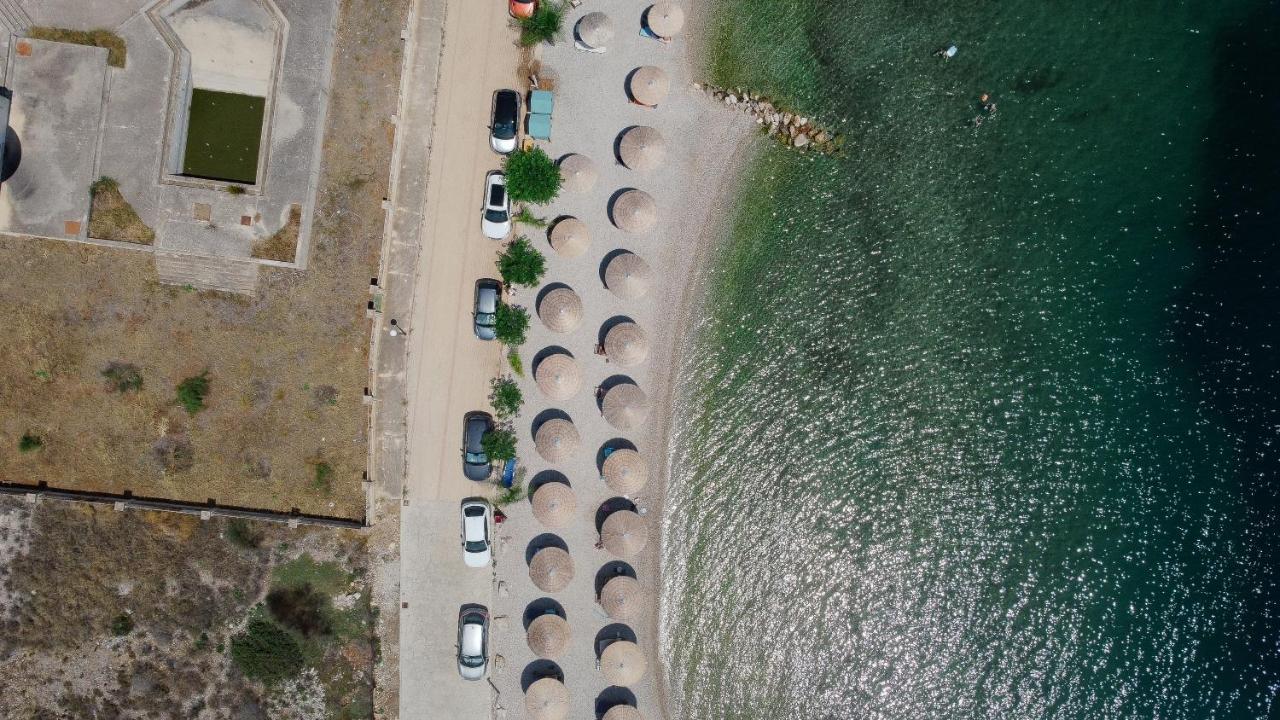 Hotel Korfos - Ξενοδοχείο Κόρφος Renovated Bagian luar foto