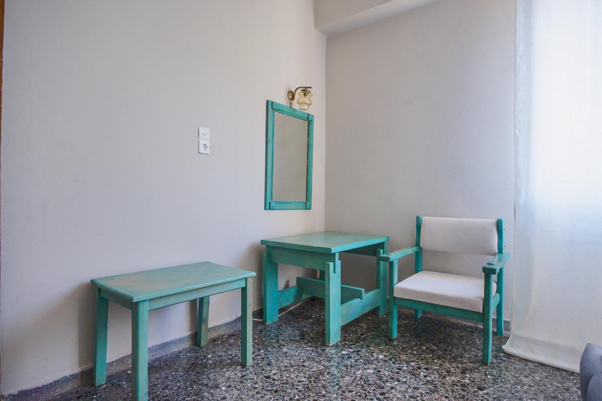 Hotel Korfos - Ξενοδοχείο Κόρφος Renovated Bagian luar foto