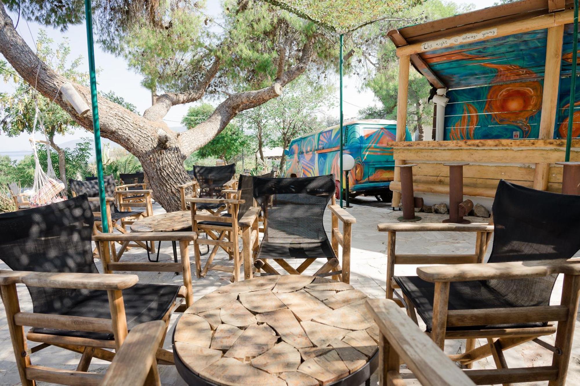 Hotel Korfos - Ξενοδοχείο Κόρφος Renovated Bagian luar foto