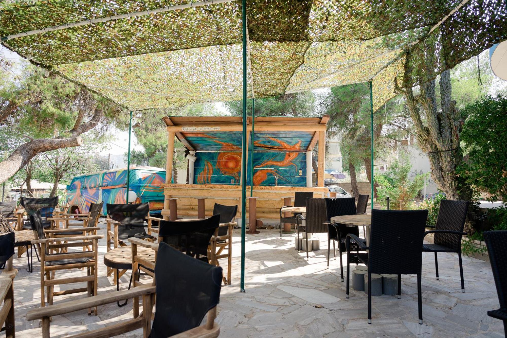 Hotel Korfos - Ξενοδοχείο Κόρφος Renovated Bagian luar foto