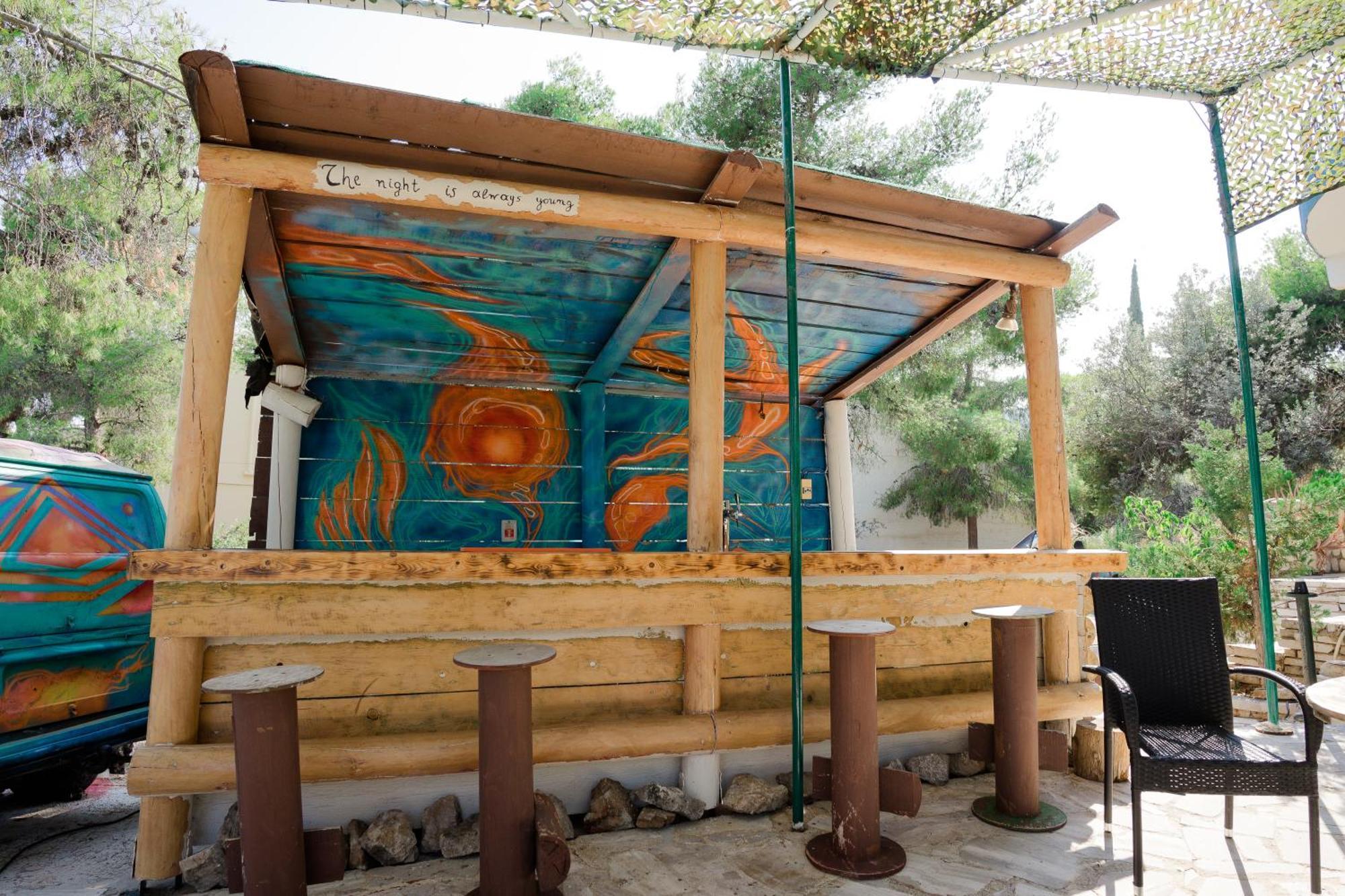 Hotel Korfos - Ξενοδοχείο Κόρφος Renovated Bagian luar foto